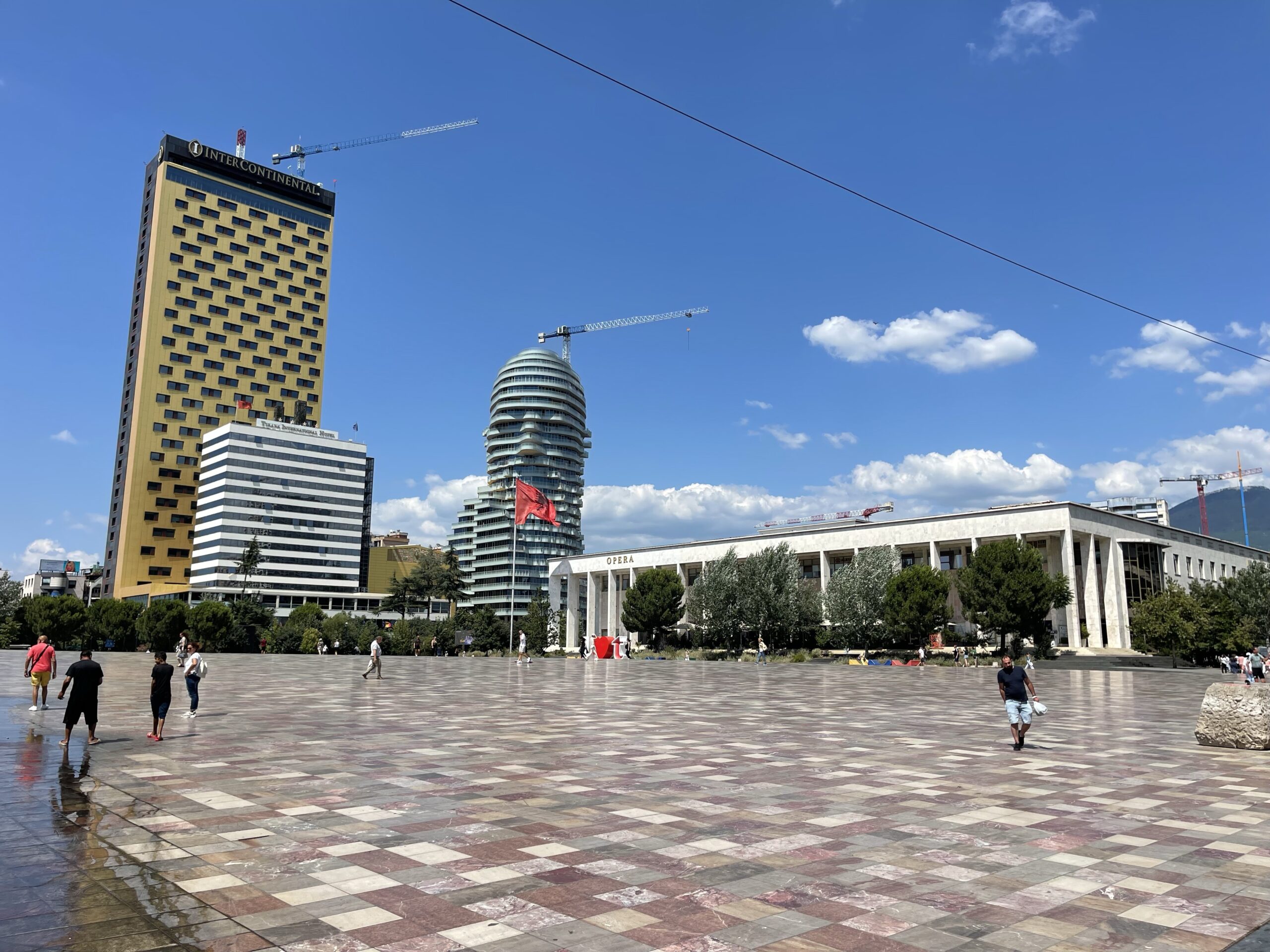 Balkanroute Tag #7 Tirana